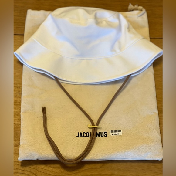 Jacquemus Accessories - Jacquemus x Nike bucket hat